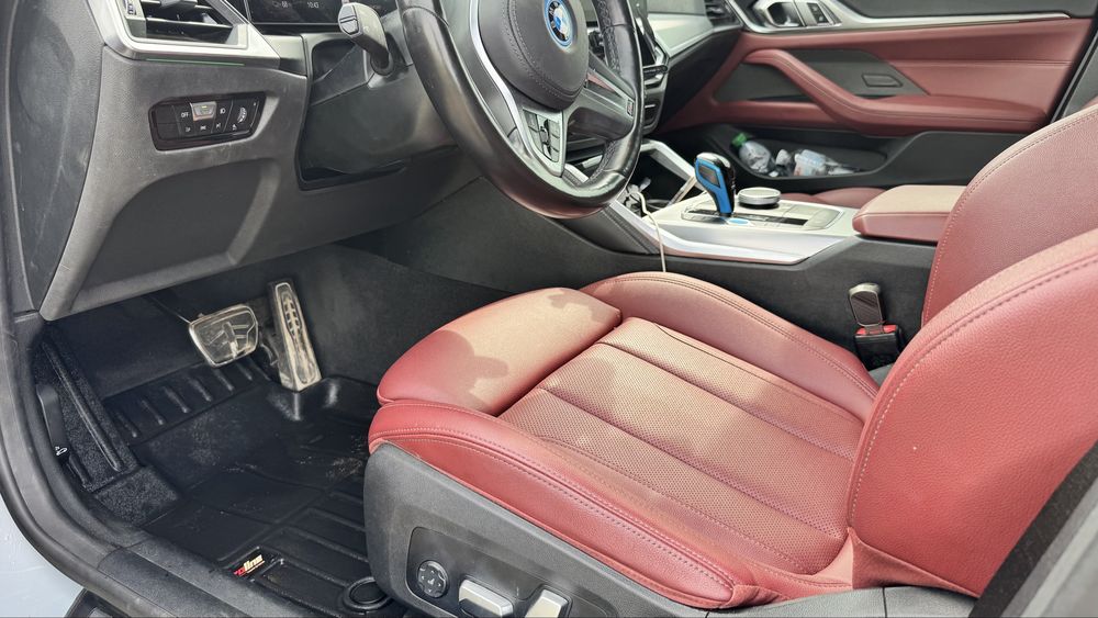продам bmw i4 edrive40