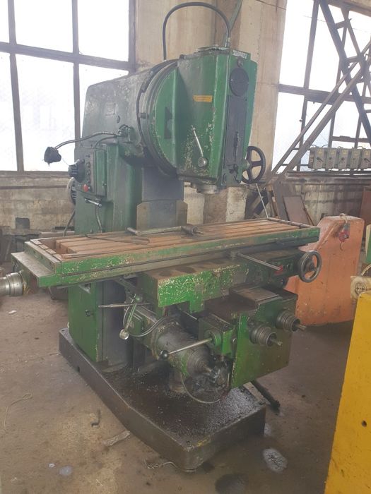 Верстат фрезерний 6Р13 ( аналог ВМ127)