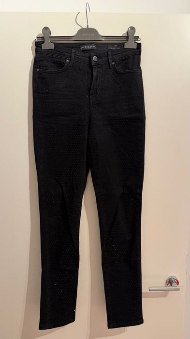 Jeansy Guess black with rhinestones rozmiar M
