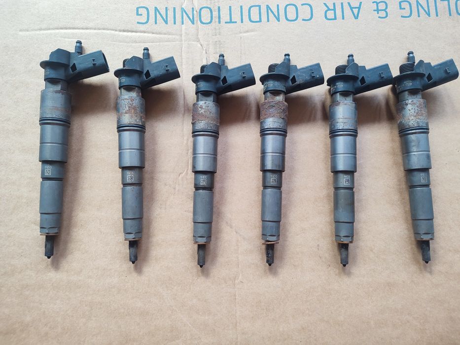 Wtryski wtrysk wtryskiwacz BMW E90 E60 X5 E70 335D Lift 535D 286km bit