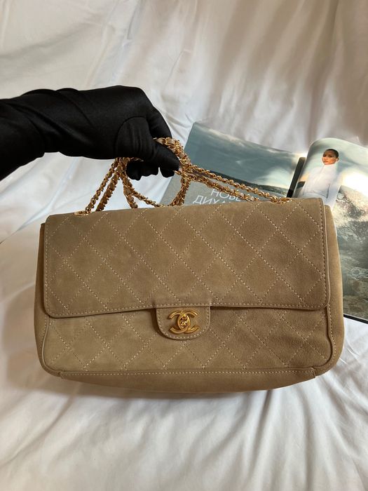 Сумка Chanel Maxi Medium (32 cm) замша