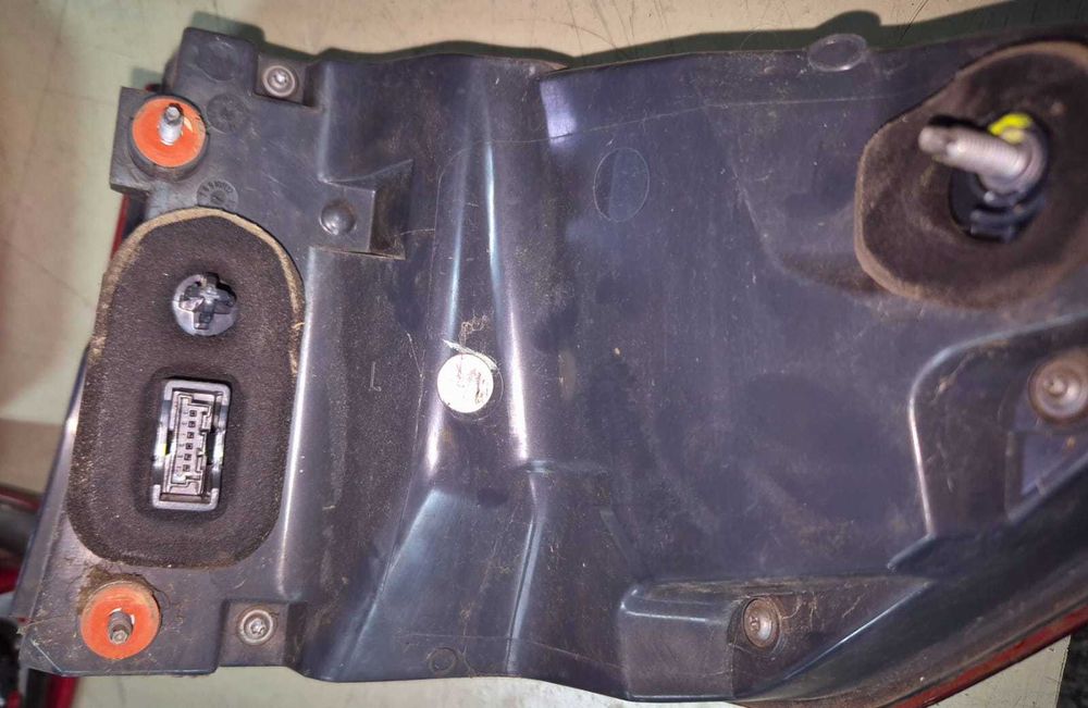 Farolim esquerdo bmw F11