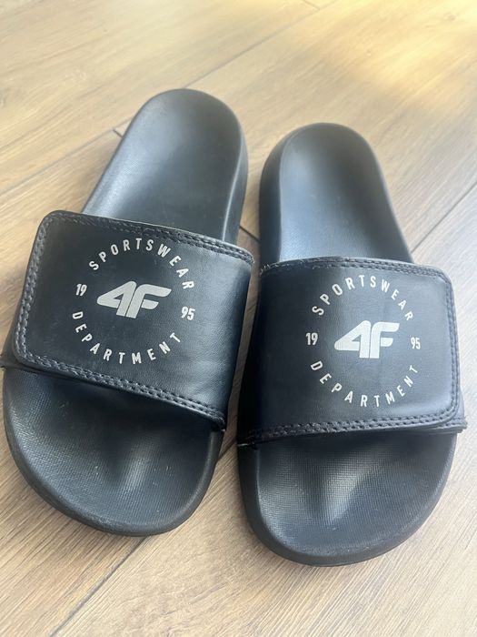 Klapki na basen 4F rozmiar 34