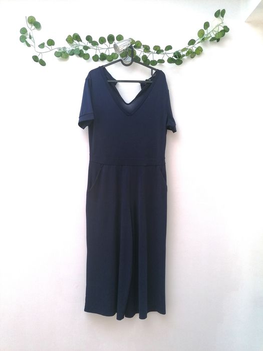 Macacão Azul Escuro