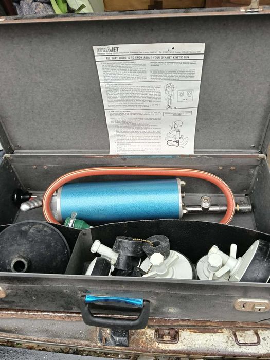 Maquina para desentupir Canos de lavatórios banheiras sanitas