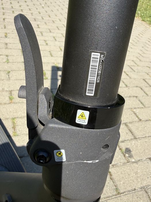 Електросамокат Xiaomi Mi Electric Scooter 4 Pro