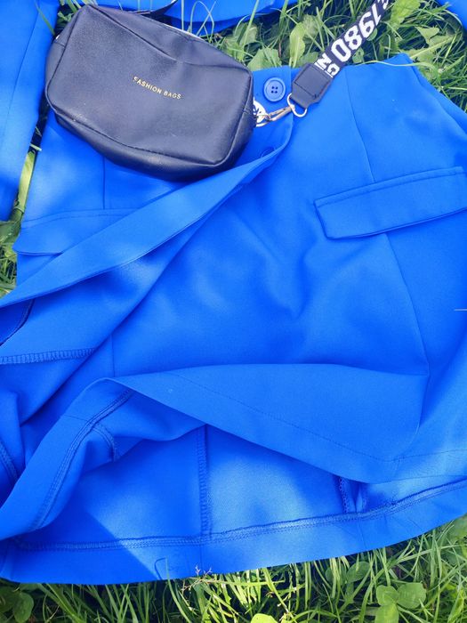 Жіночий костюм класика, піджак укорочений 44-48 розмір