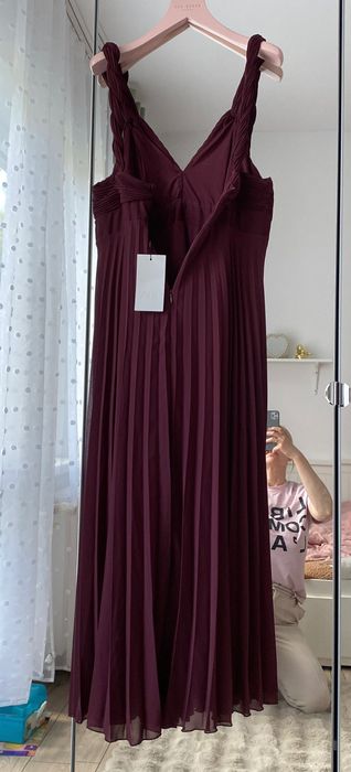 Nowa sukienka Zara plisowana rozmiar M/L