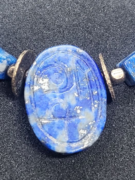 Ожерелье скарабей