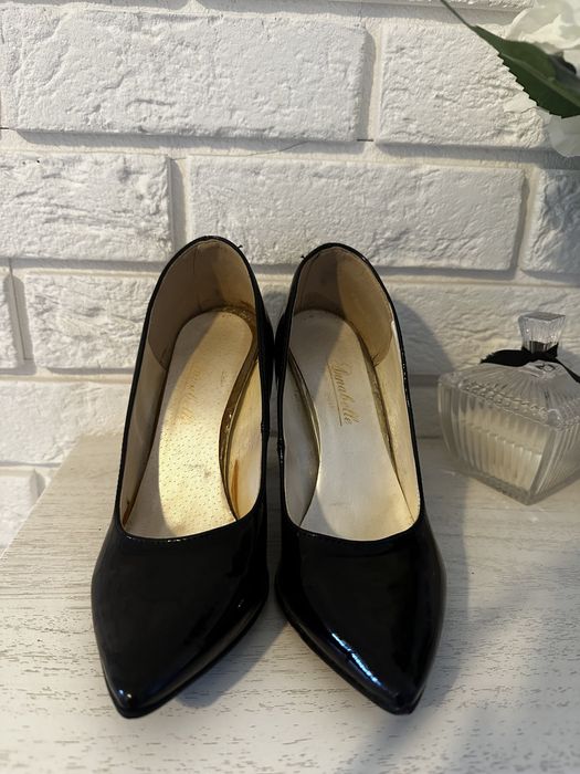 Buty jesień- wiosna na słupku