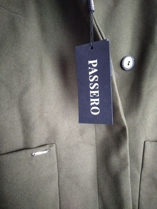 Piękny płaszcz firmy Passero