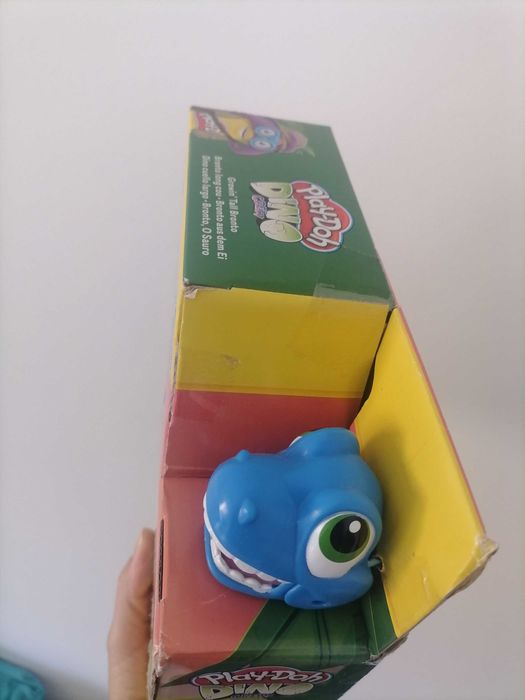 Play Doh Dino Crew - braquiossauro NOVO, SELADO