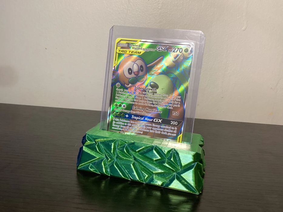 Suporte Para Cartas Pokémon / Desporto (Poligonal)