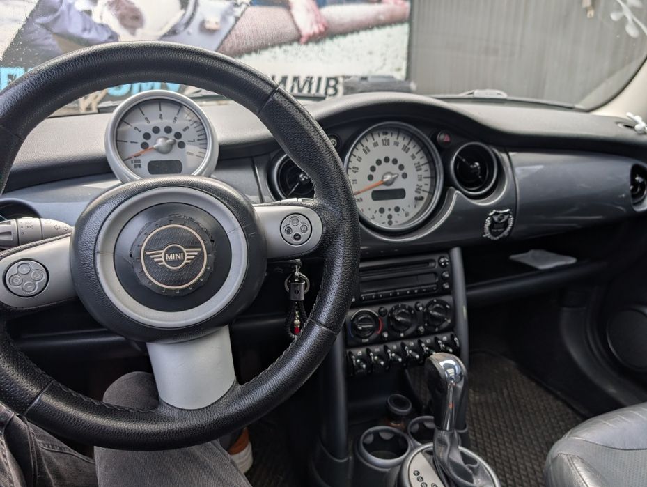 MINI Cooper 2004