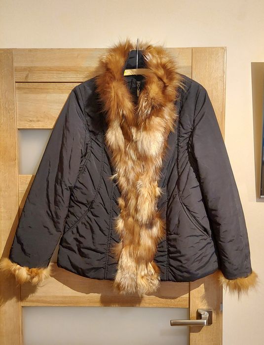 Kurtka zimowa z lisem Apriori.