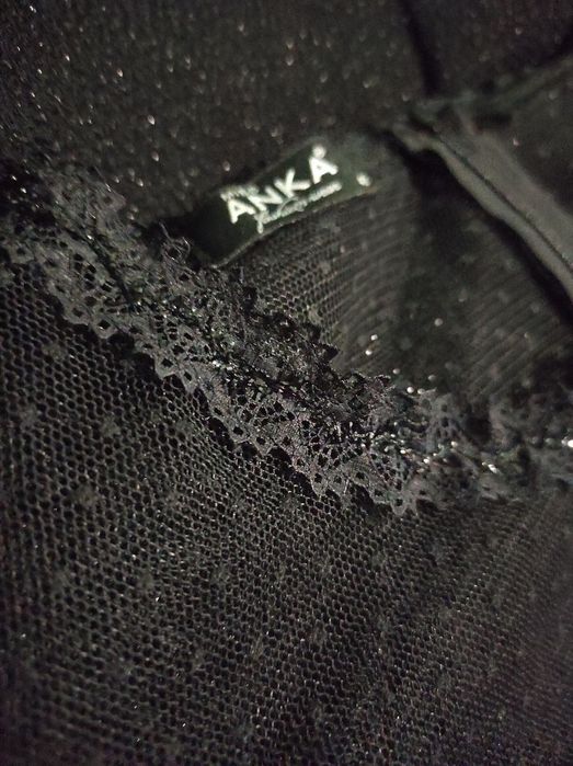 Вечірне жіноче плаття