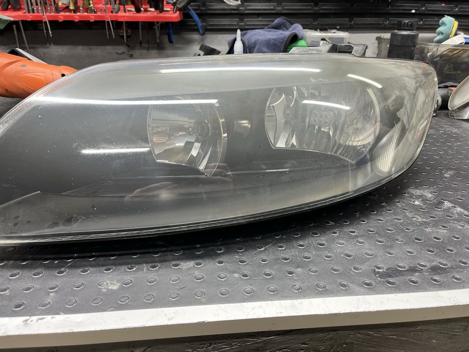 Фари ауді кю7 л 4 Q7 l4