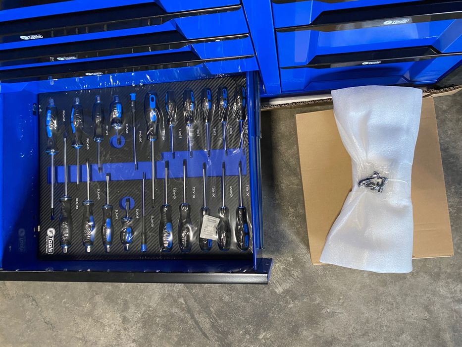 Szafka  z narzędziami warsztatowa 10/12 szuflad