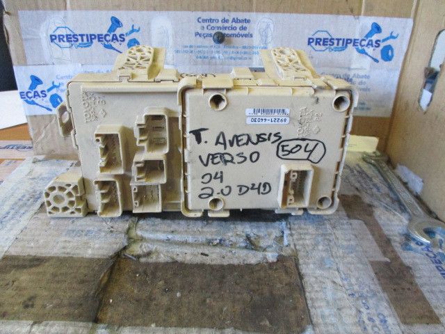 Caixa fusíveis / SAM / BSI TOYOTA Yaris Verso (_P2_)