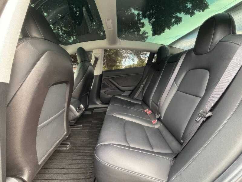 2019 Tesla Model 3 Standard Range Plus
