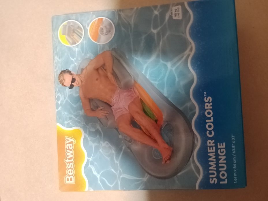 Espreguiçadeira insuflável nova