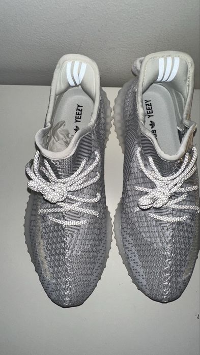 Yeezy boost 350 gray