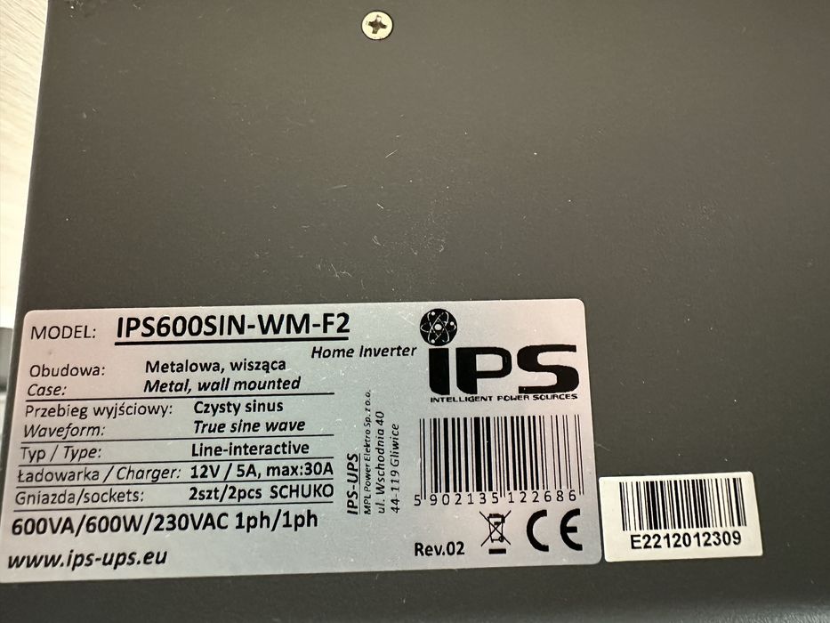 Інвертор напруги  IPS 600-SIN-WM 230VAC 600VA/600W