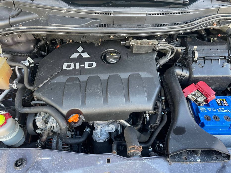 Mitsubishi Grandis дизель