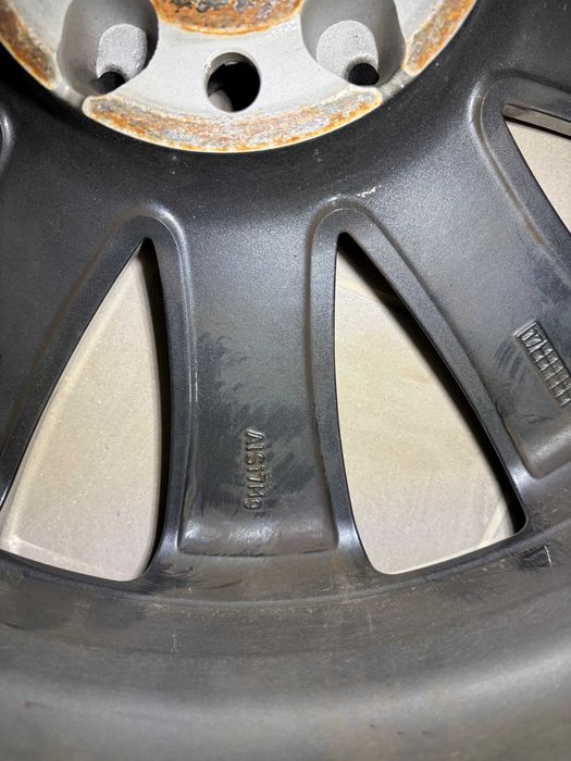 7,5J 18H2 ET52   MERCEDES OEM A2464011700