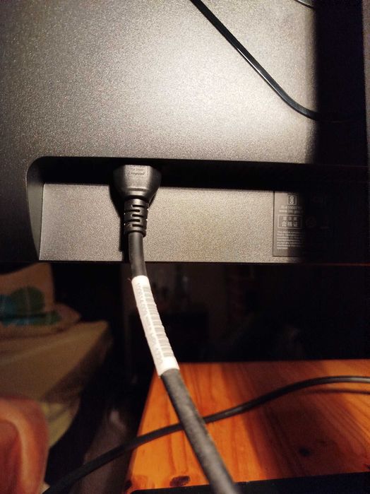 Monitor gaming HP omen 165hz