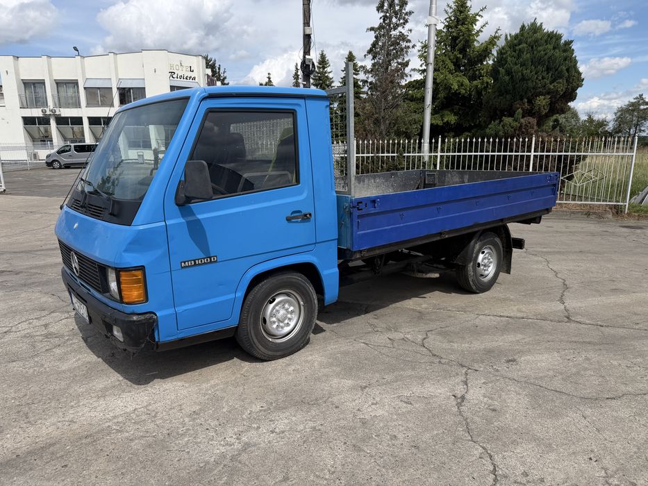 Mercedes MB100 MB 100 skrzynia prycza 2,4D zarejestrowany