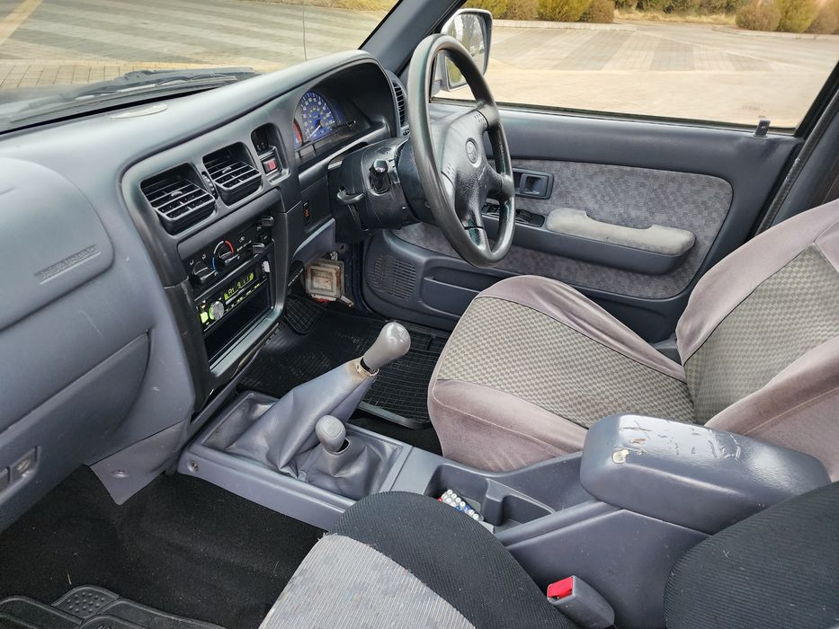 Toyota hilux 2.5 Diesel 2005 рік