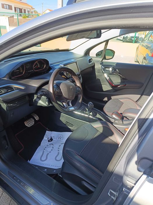 Peugeot 2008 GT Line 1.2 Puretch 110cv automático 90.000 Km