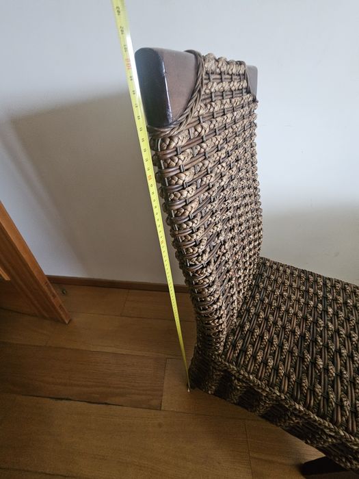 6 cadeiras para sala de jantar.