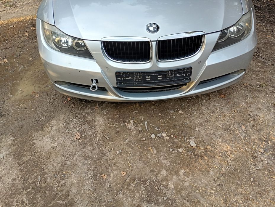 Lampa przód BMW E90 E91