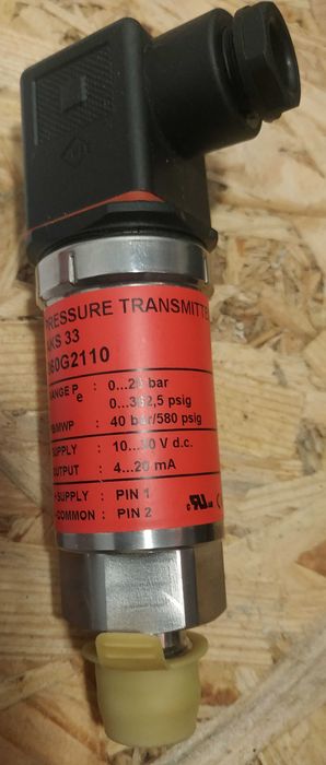 Датчик перетворювач тиску DANFOSS AKS 33 060G2110 0 - 25 Бар 4 - 20 мА