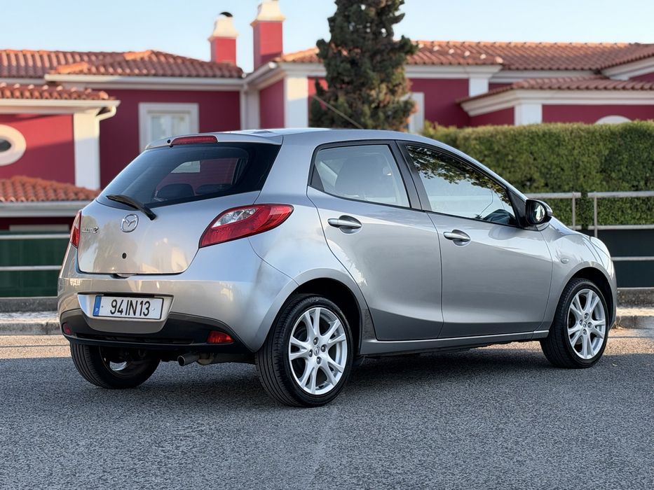 Mazda 2 1.3 - 2009 - Garantia 18 meses