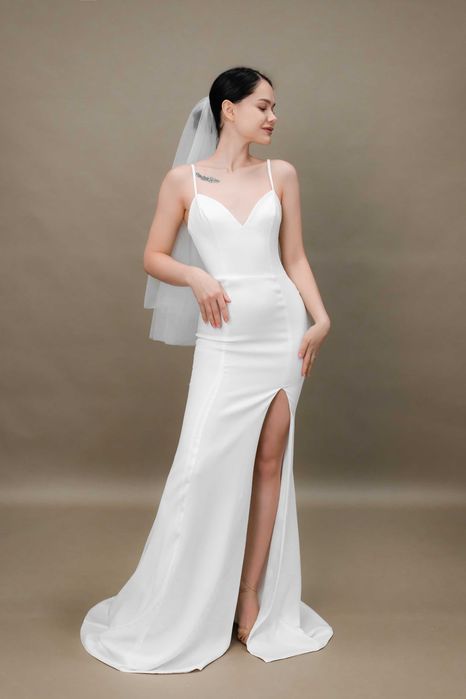 Весільна сукня на розпис