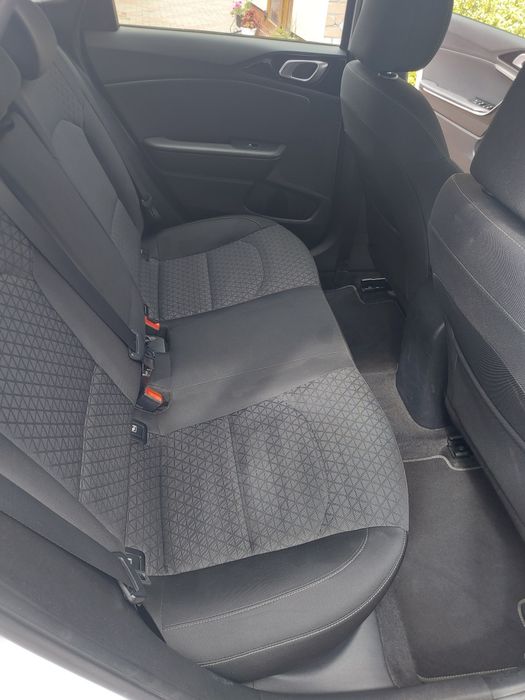 Кia Ceed 2021 рік 1.6 Дизель + Гібрид ( MHEV )