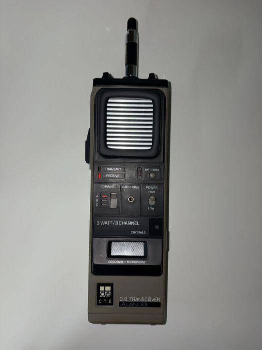 Walkie talkie antigo Alan 33