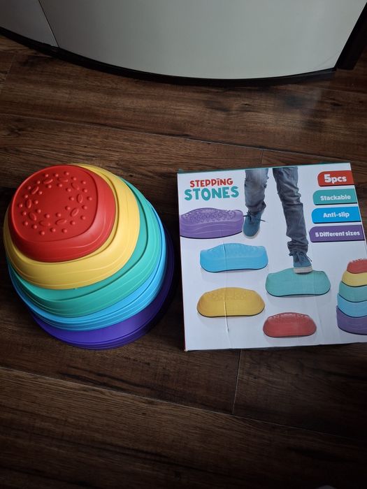 Kamienie balansujace