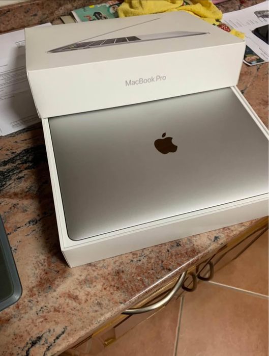 Appp mac 13 pro tuch bar