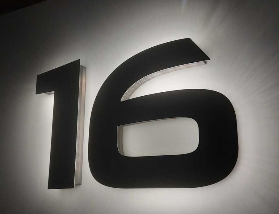 Cyfra 3D Podświetlany Numer Domu LED Aluminium 30 cm Kolory