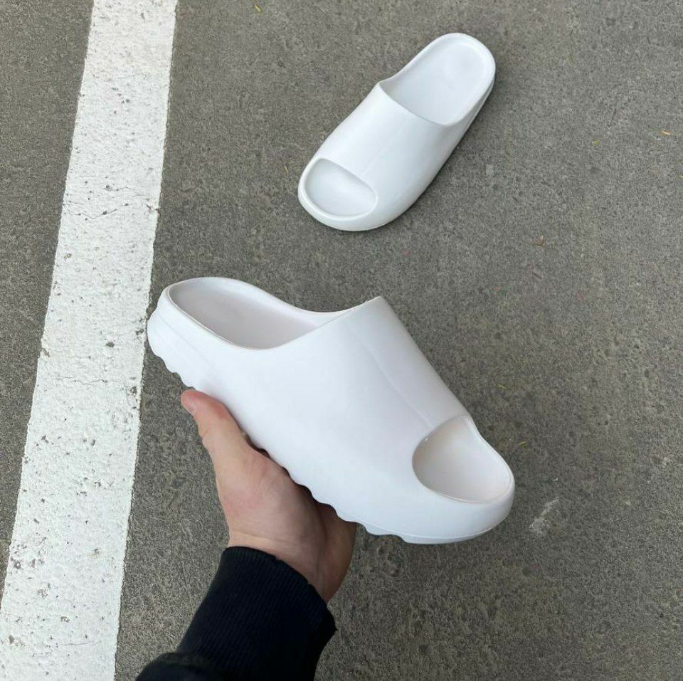 Мужские шлепки Adidas Yeezy Slide, чоловічі тапочки, мужская обувь: 649 ...