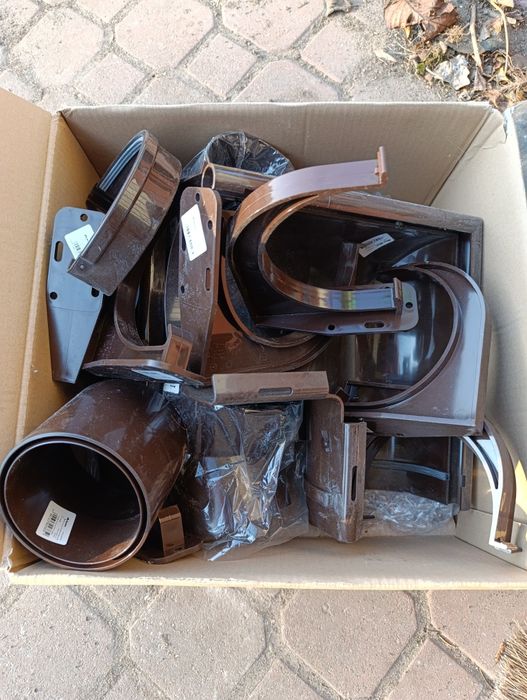 Kolanka,łączniki ,mocowania rynien