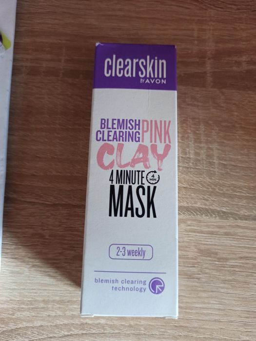 Avon Maseczka z glinką przeciw niedoskonałościom
