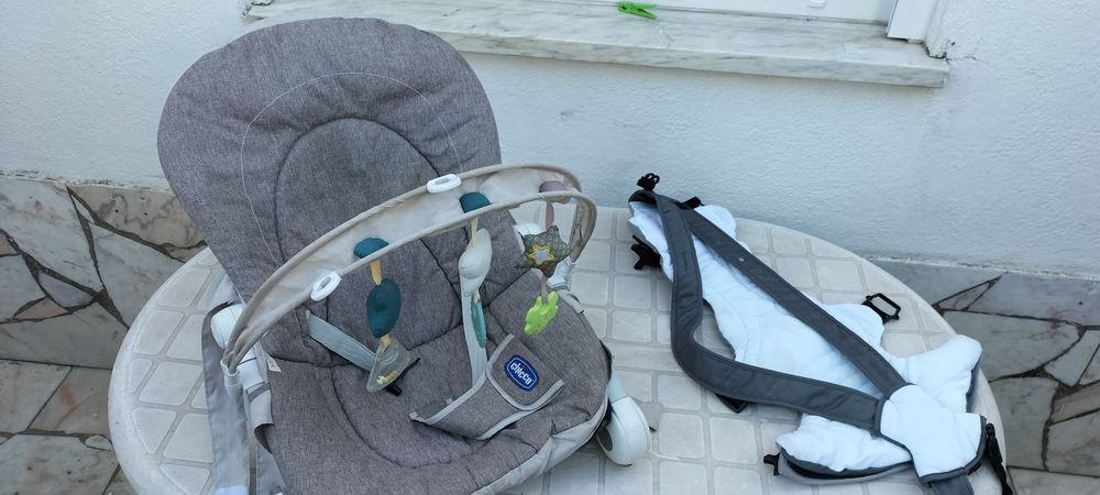 Baloiço e Marsúpio Chicco - venda em conjunto ou separado