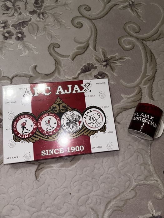 Пазлы и кружка футбольного клуба Ajax Amsterdam