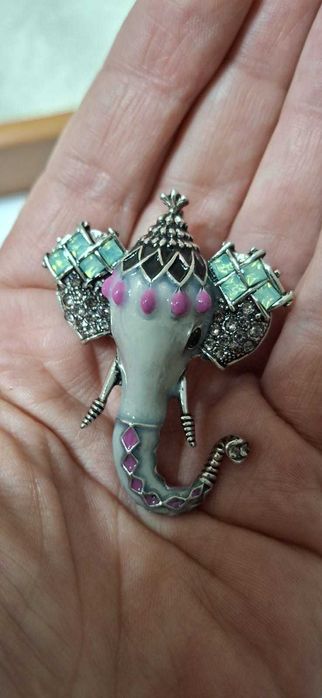 Broszka słonik, urocza, nowa ok 5 cm