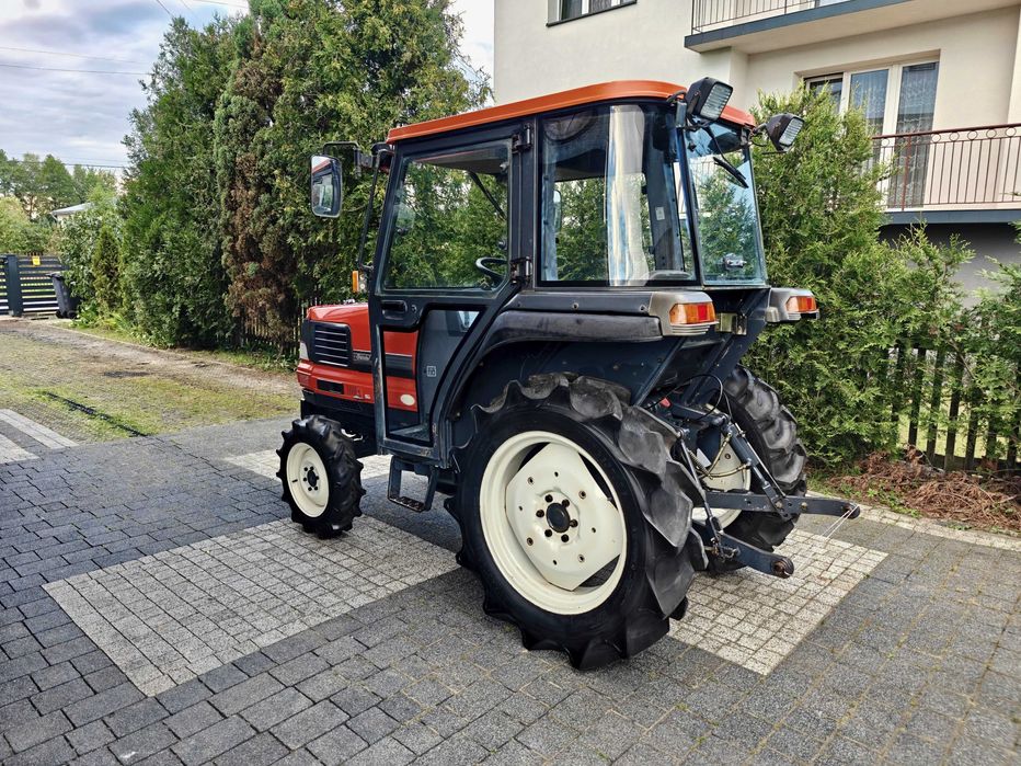 Kubota GL - 240 z kabiną – 4x4 – Traktor / Ciągnik Japoński!